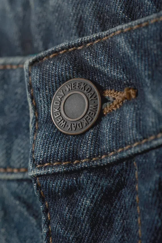 Vaqueros holgados de talle bajo y pierna ancha – Azul Báltico – Azul oscuro Vaqueros holgados de talle bajo y pierna ancha – Azul Báltico – Azul oscuro