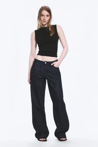 Vaqueros holgados de talle medio y pierna ancha – Lavado slub – Azul oscuro Vaqueros holgados de talle medio y pierna ancha – Lavado slub – Azul oscuro