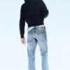 Vaqueros Issue de cintura baja, corte ajustado y pierna cónica – Azul estadounidense – Azul claro | Cheap Monday GB Vaqueros Issue de cintura baja, corte ajustado y pierna cónica – Azul estadounidense – Azul claro | Cheap Monday GB