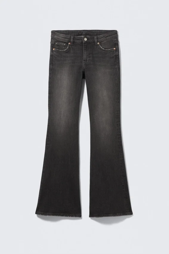 Vaqueros Katsumi de talle bajo, corte ajustado y pernera acampanada – Negro fantasma – Negro Vaqueros Katsumi de talle bajo, corte ajustado y pernera acampanada – Negro fantasma – Negro