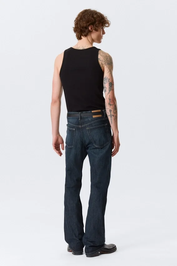 Vaqueros Mercury de talle medio y corte acampanado holgado – Azul marino – Azul oscuro Vaqueros Mercury de talle medio y corte acampanado holgado – Azul marino – Azul oscuro