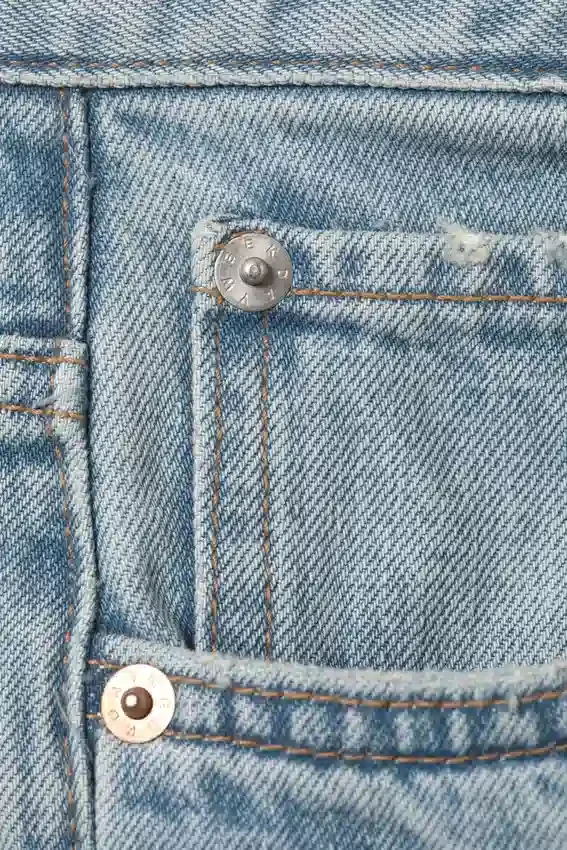 Vaqueros Meteor de talle bajo, corte recto y holgado – Azul Kimberley – Azul medio Vaqueros Meteor de talle bajo, corte recto y holgado – Azul Kimberley – Azul medio
