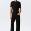 Vaqueros Meteor de talle bajo, corte recto y holgado – Lavado negro – Negro Vaqueros Meteor de talle bajo, corte recto y holgado – Lavado negro – Negro