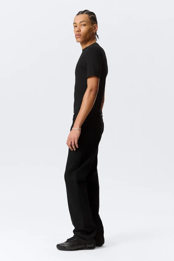 Vaqueros Meteor de talle bajo, corte recto y holgado – Lavado negro – Negro Vaqueros Meteor de talle bajo, corte recto y holgado – Lavado negro – Negro