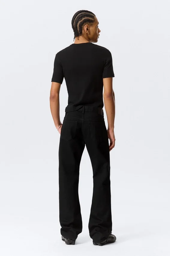 Vaqueros Meteor de talle bajo, corte recto y holgado – Lavado negro – Negro Vaqueros Meteor de talle bajo, corte recto y holgado – Lavado negro – Negro