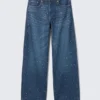 Vaqueros Missy de talle bajo y corte recto con adornos – Azul con adornos – Azul oscuro Vaqueros Missy de talle bajo y corte recto con adornos – Azul con adornos – Azul oscuro