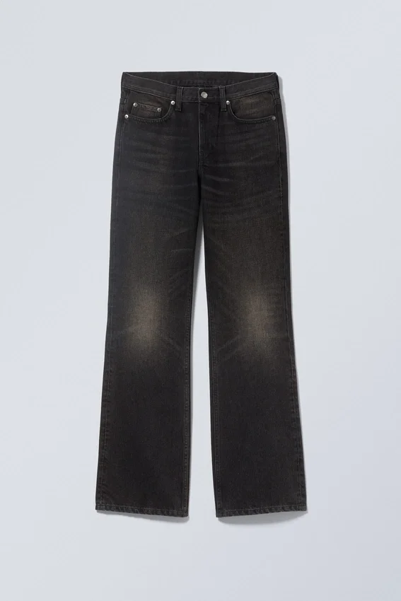 Vaqueros Moon de talle medio y corte acampanado – Deep Night – Negro Vaqueros Moon de talle medio y corte acampanado – Deep Night – Negro