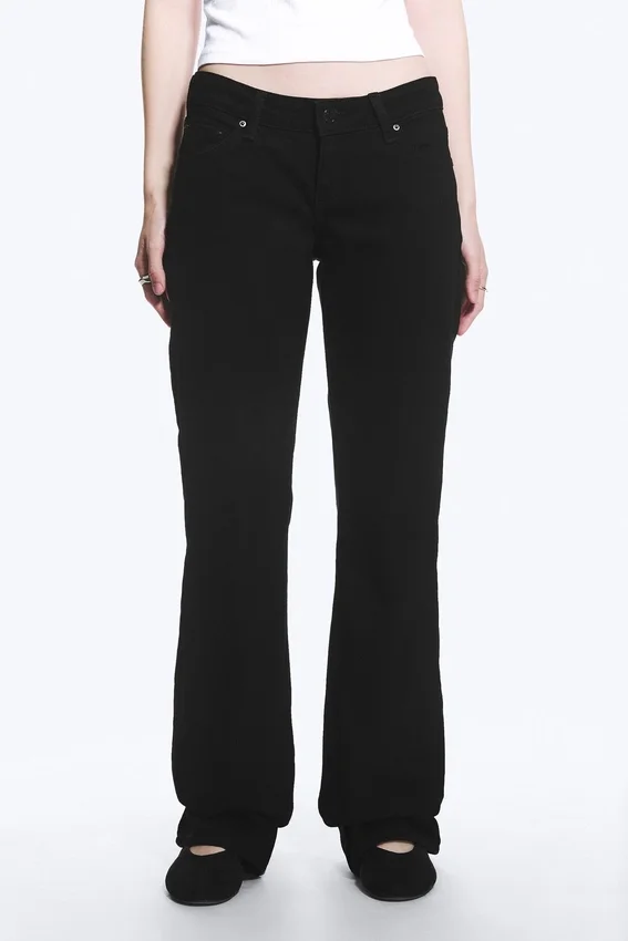 Vaqueros Nova de talle bajo, corte ajustado y acampanado – Lavado negro – Negro Vaqueros Nova de talle bajo, corte ajustado y acampanado – Lavado negro – Negro