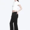 Vaqueros Nova de talle bajo, corte ajustado y acampanado – Lavado negro – Negro Vaqueros Nova de talle bajo, corte ajustado y acampanado – Lavado negro – Negro