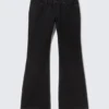 Vaqueros Nova de talle bajo, corte ajustado y acampanado – Lavado negro – Negro Vaqueros Nova de talle bajo, corte ajustado y acampanado – Lavado negro – Negro
