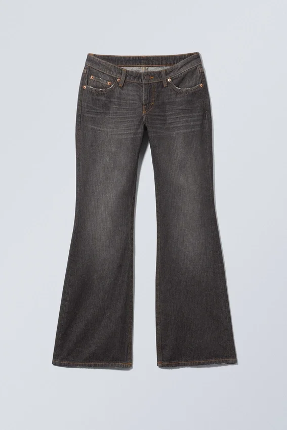 Vaqueros Nova de talle bajo, corte ajustado y acampanado – Negro ceniza – Negro Vaqueros Nova de talle bajo, corte ajustado y acampanado – Negro ceniza – Negro