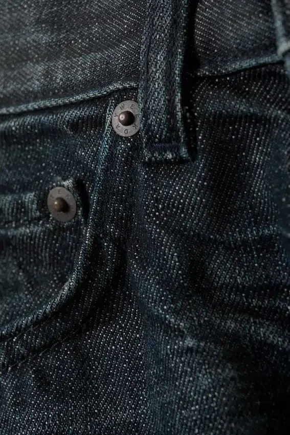Vaqueros Orbit de talle medio, corte recto y regular – Ridge Blue – Azul oscuro Vaqueros Orbit de talle medio, corte recto y regular – Ridge Blue – Azul oscuro