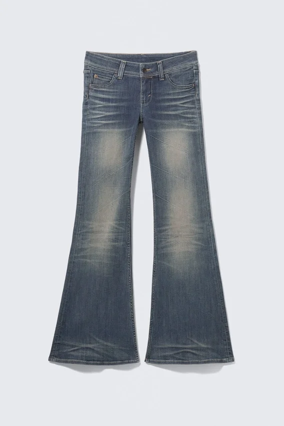 Vaqueros pitillo acampanados de talle bajo – Azul acero – Azul medio | Cheap Monday Gb Vaqueros pitillo acampanados de talle bajo – Azul acero – Azul medio | Cheap Monday Gb