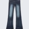Vaqueros pitillo de talle bajo con corte acampanado – Azul Mabel – Azul oscuro | Cheap Monday Gb Vaqueros pitillo de talle bajo con corte acampanado – Azul Mabel – Azul oscuro | Cheap Monday Gb