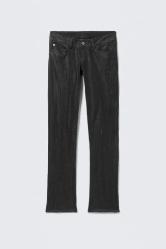 Vaqueros pitillo de talle bajo con efecto craquelado Sleezie – Negro | Cheap Monday GB