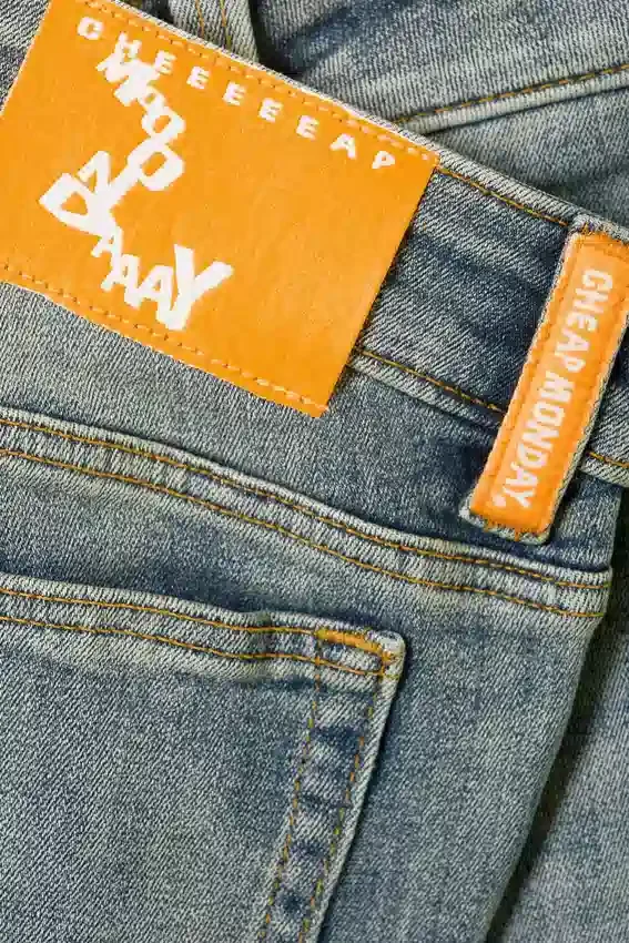 Vaqueros pitillo de talle bajo Sleezie – Puddly Blue | Cheap Monday GB Vaqueros pitillo de talle bajo Sleezie – Puddly Blue | Cheap Monday GB