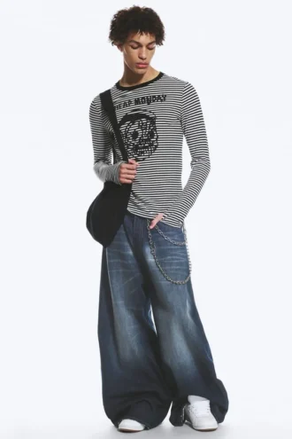 vaqueros rad super de cintura regular corte holgado y pierna ancha azul estrella cheap monday gb 1 330x495 - Vaqueros Rad Super de cintura regular, corte holgado y pierna ancha - Azul estrella | Cheap Monday GB