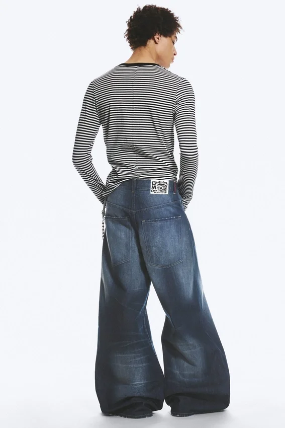 Vaqueros Rad Super de cintura regular, corte holgado y pierna ancha – Azul estrella | Cheap Monday GB Vaqueros Rad Super de cintura regular, corte holgado y pierna ancha – Azul estrella | Cheap Monday GB