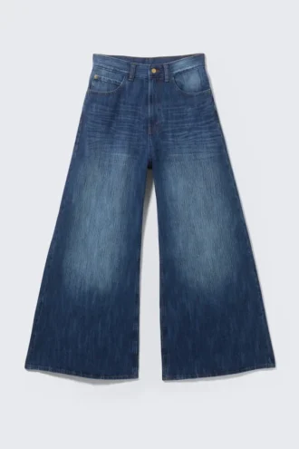 Vaqueros Rad Super de cintura regular, corte holgado y pierna ancha – Blue Web – Azul medio | Cheap Monday GB Vaqueros Rad Super de cintura regular, corte holgado y pierna ancha – Blue Web – Azul medio | Cheap Monday GB