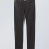 Vaqueros rectos de corte regular Easy – Casi negro – Negro Vaqueros rectos de corte regular Easy – Casi negro – Negro