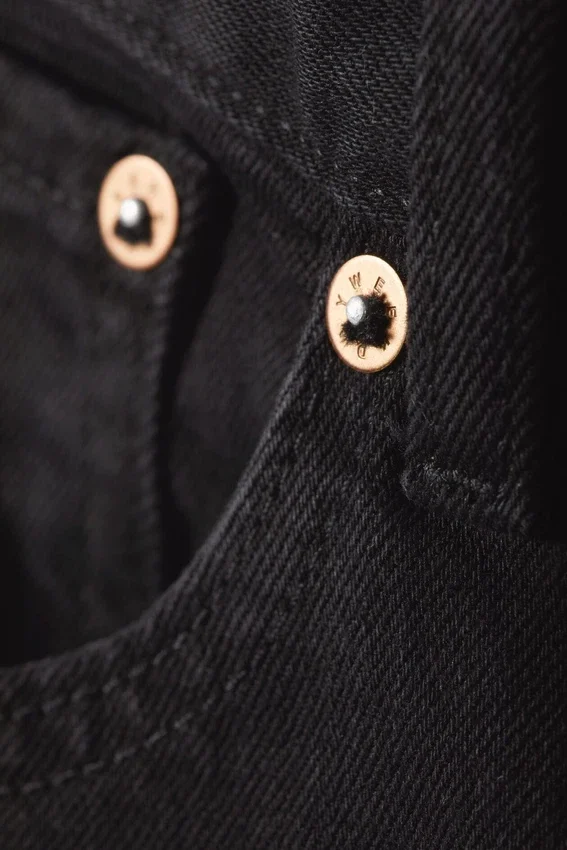 Vaqueros rectos de corte regular Easy – Casi negro – Negro Vaqueros rectos de corte regular Easy – Casi negro – Negro