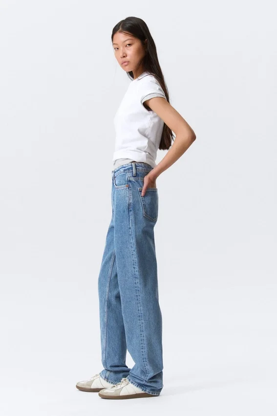 Vaqueros rectos de talle superalto Row – Azul 90S – Azul medio Vaqueros rectos de talle superalto Row – Azul 90S – Azul medio