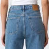 Vaqueros rectos de talle superalto Row – Azul 90S – Azul medio Vaqueros rectos de talle superalto Row – Azul 90S – Azul medio