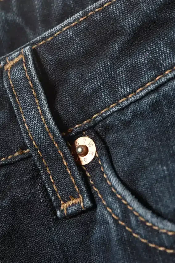 Vaqueros rectos de talle superalto Row – Azul ángel – Azul oscuro Vaqueros rectos de talle superalto Row – Azul ángel – Azul oscuro