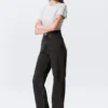 Vaqueros rectos de talle superalto Row – Echo Black – Negro Vaqueros rectos de talle superalto Row – Echo Black – Negro