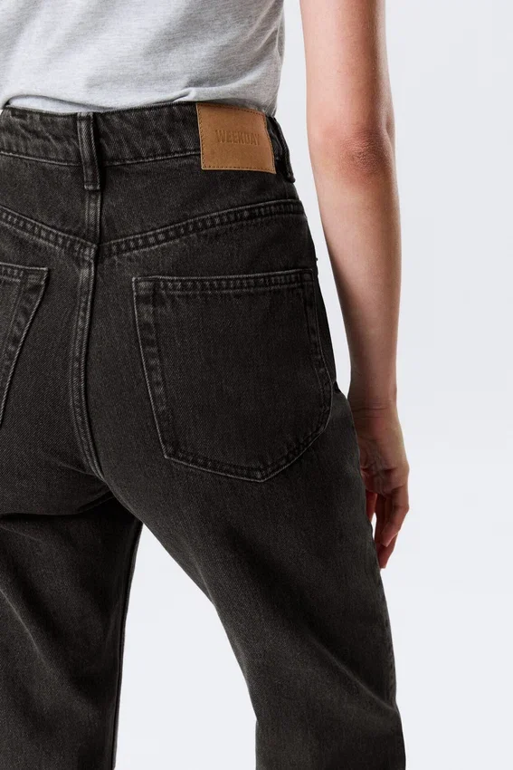 Vaqueros rectos de talle superalto Row – Echo Black – Negro Vaqueros rectos de talle superalto Row – Echo Black – Negro