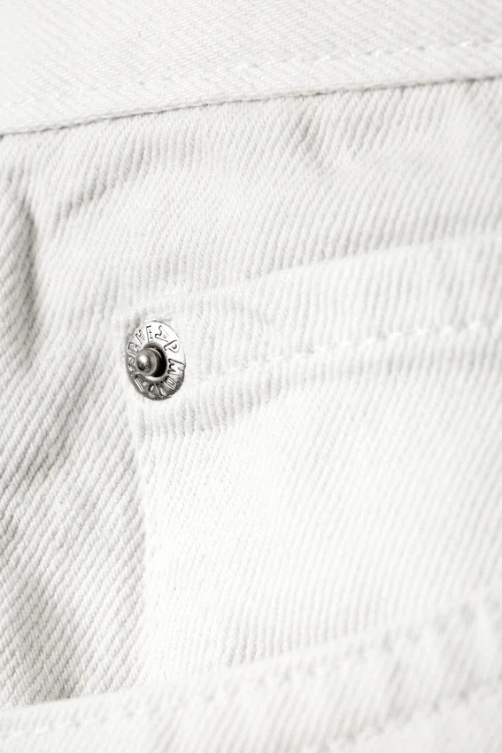 Vaqueros rectos holgados de cintura regular – Blanco arrugado – Blanco | Cheap Monday Gb Vaqueros rectos holgados de cintura regular – Blanco arrugado – Blanco | Cheap Monday Gb