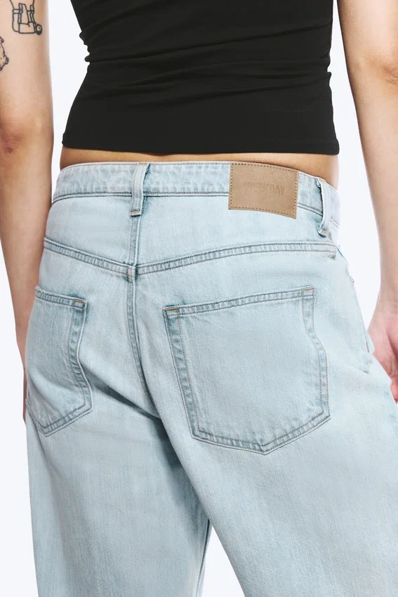 Vaqueros rectos holgados de talle bajo Missy – Azul fantasma – Azul claro Vaqueros rectos holgados de talle bajo Missy – Azul fantasma – Azul claro