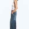 Vaqueros rectos holgados de talle bajo para mujer – Blue Hymn – Azul medio Vaqueros rectos holgados de talle bajo para mujer – Blue Hymn – Azul medio