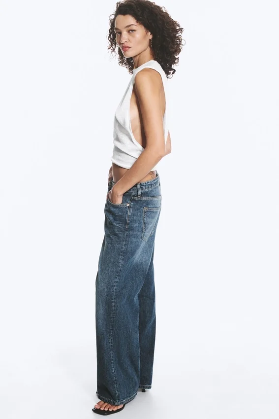 Vaqueros rectos holgados de talle bajo para mujer – Blue Hymn – Azul medio Vaqueros rectos holgados de talle bajo para mujer – Blue Hymn – Azul medio