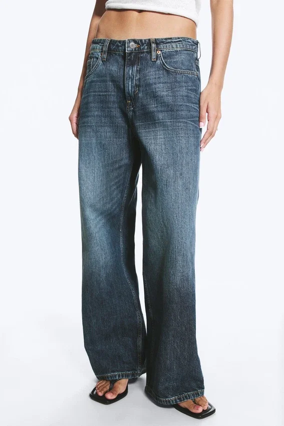 Vaqueros rectos holgados de talle bajo para mujer – Blue Hymn – Azul medio Vaqueros rectos holgados de talle bajo para mujer – Blue Hymn – Azul medio