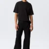 Vaqueros rectos holgados de talle bajo Sphere – Lavado negro – Negro Vaqueros rectos holgados de talle bajo Sphere – Lavado negro – Negro