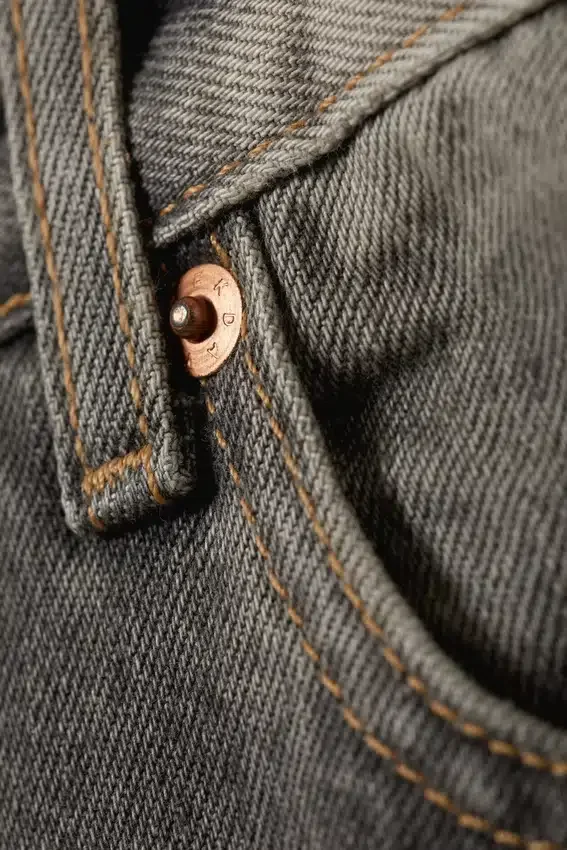 Vaqueros rectos holgados de talle medio Galaxy – Gris cañón – Gris medio Vaqueros rectos holgados de talle medio Galaxy – Gris cañón – Gris medio
