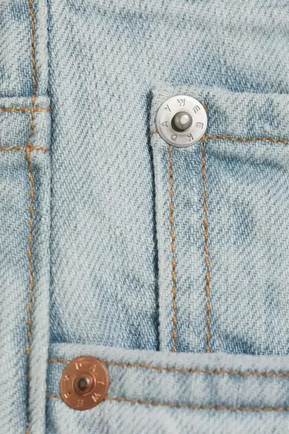 Vaqueros rectos holgados de talle medio Space – Azul fantasma – Azul claro Vaqueros rectos holgados de talle medio Space – Azul fantasma – Azul claro