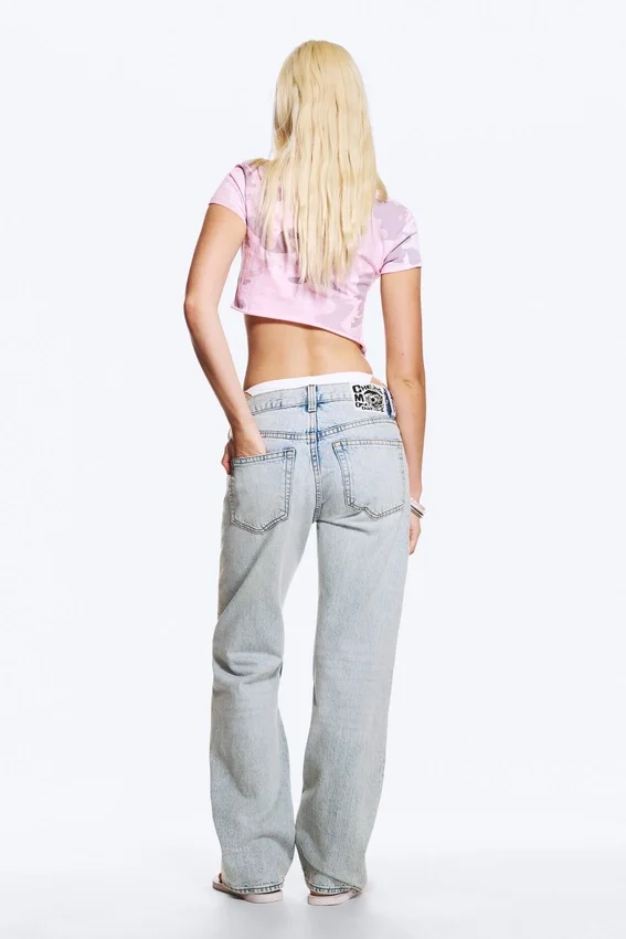 Vaqueros rectos unisex de talle bajo Anti – Azul claro | Cheap Monday GB Vaqueros rectos unisex de talle bajo Anti – Azul claro | Cheap Monday GB