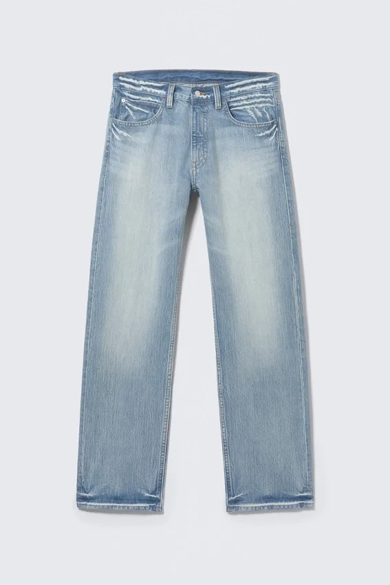 Vaqueros rectos unisex de talle bajo Anti – Blue Moon – Azul claro | Cheap Monday GB Vaqueros rectos unisex de talle bajo Anti – Blue Moon – Azul claro | Cheap Monday GB