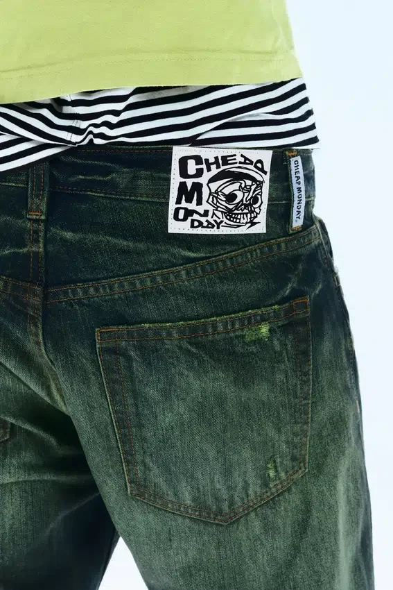 Vaqueros rectos unisex de talle bajo Anti – Verde marino – Verde | Cheap Monday Gb Vaqueros rectos unisex de talle bajo Anti – Verde marino – Verde | Cheap Monday Gb