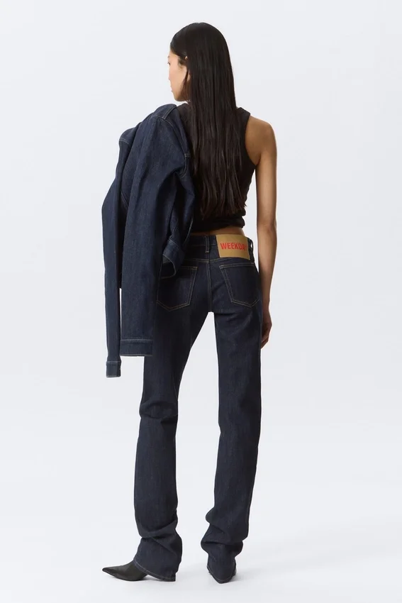 Vaqueros slim de talle bajo – Blue Rinse – Azul oscuro Vaqueros slim de talle bajo – Blue Rinse – Azul oscuro