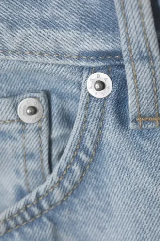 Vaqueros Space de talle medio, corte recto y holgado – Azul opulento – Azul claro