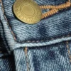 Vaqueros Space de talle medio, corte recto y holgado con pinzas – Azul moteado – Azul oscuro Vaqueros Space de talle medio, corte recto y holgado con pinzas – Azul moteado – Azul oscuro