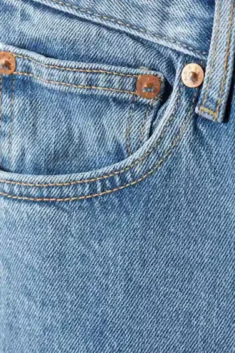 Vaqueros Sunday de talle medio, corte ajustado y pierna cónica – Azul cerúleo – Azul claro