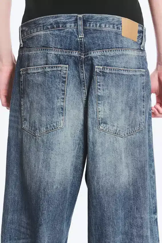 Vaqueros unisex holgados de talle medio Astro Loose Baggy – Azul tabla – Azul medio Vaqueros unisex holgados de talle medio Astro Loose Baggy – Azul tabla – Azul medio