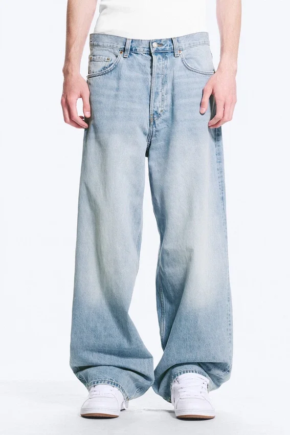 Vaqueros unisex holgados y anchos de talle medio Astro Loose Baggy – Azul Kimberley – Azul claro Vaqueros unisex holgados y anchos de talle medio Astro Loose Baggy – Azul Kimberley – Azul claro