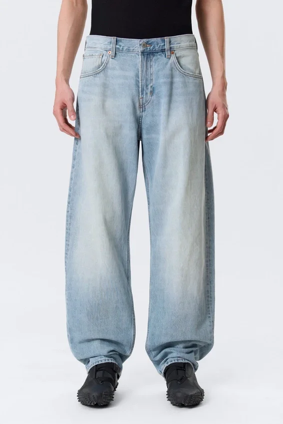 Vaqueros unisex Nebula de talle medio y corte holgado tipo Barrel – Kimberley Blue – Azul claro Vaqueros unisex Nebula de talle medio y corte holgado tipo Barrel – Kimberley Blue – Azul claro