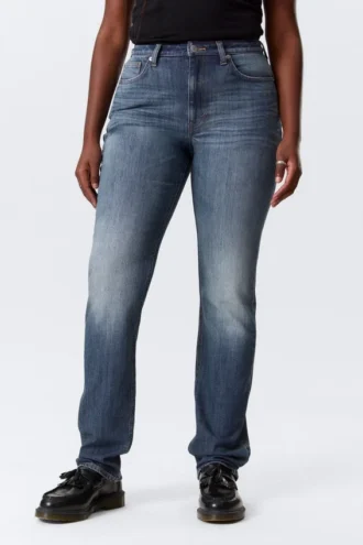 Vega Curve Vaqueros slim de cintura alta – Blue Hymn – Azul medio Vega Curve Vaqueros slim de cintura alta – Blue Hymn – Azul medio
