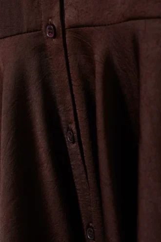 Vestido ajustado y acampanado de manga larga – Ciruela oscuro